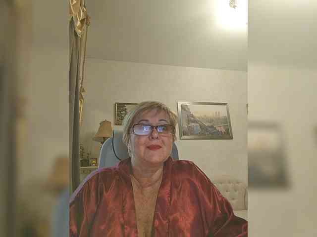 KarinkaSweet webcam