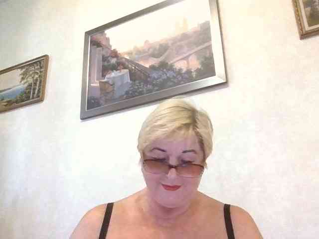 KarinkaSweet webcam