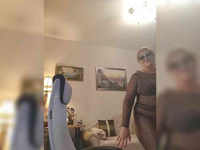KarinkaSweet webcam