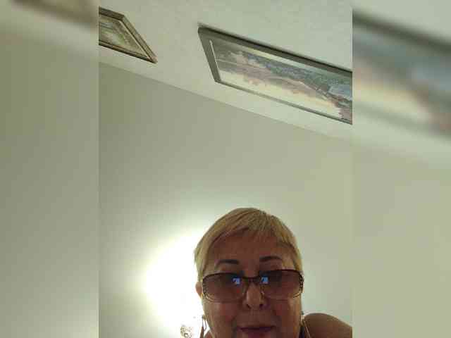 KarinkaSweet Live Webcam on BongaCams