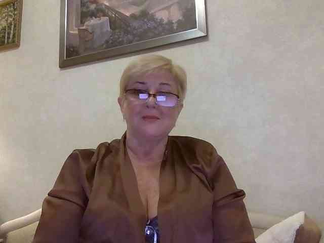 KarinkaSweet webcam