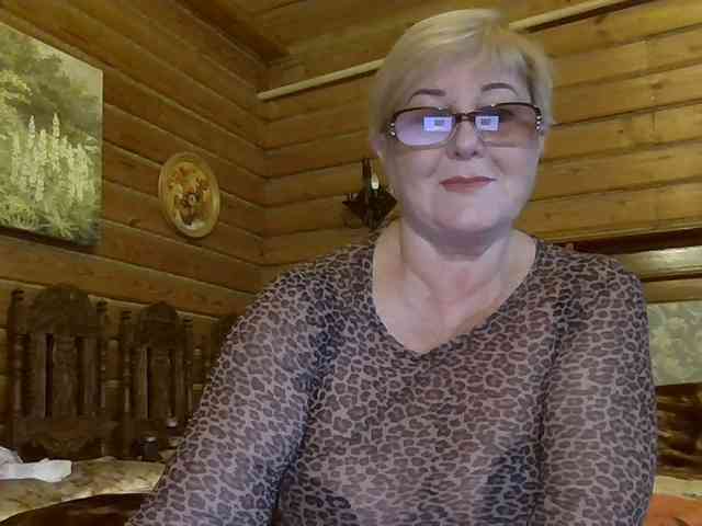 KarinkaSweet webcam