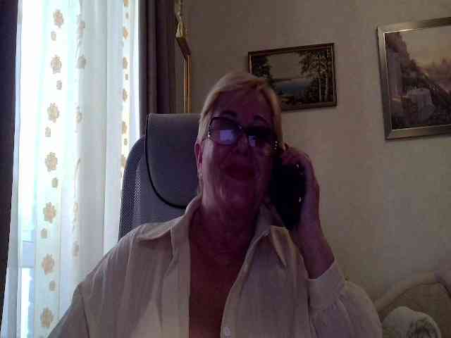 KarinkaSweet webcam