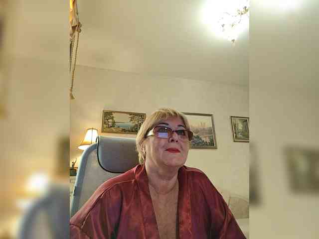 KarinkaSweet webcam