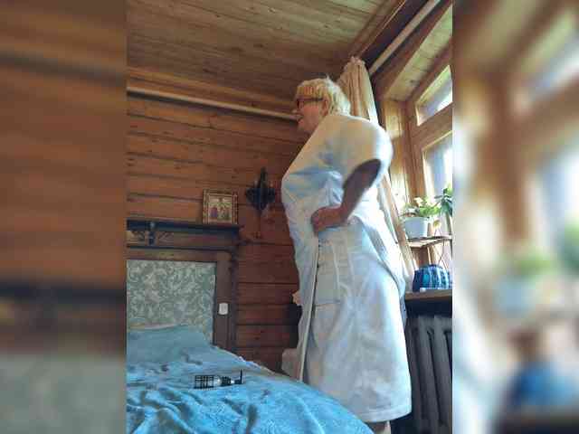 KarinkaSweet webcam