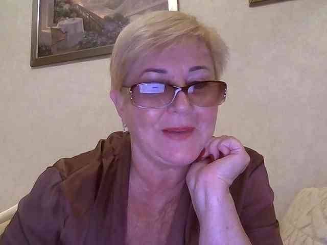 KarinkaSweet webcam