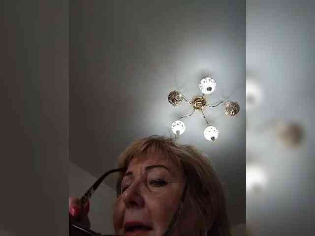 KarinkaSweet webcam