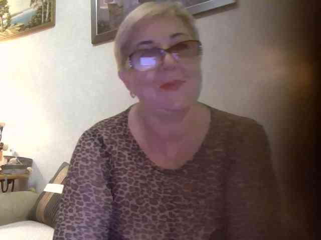 KarinkaSweet webcam