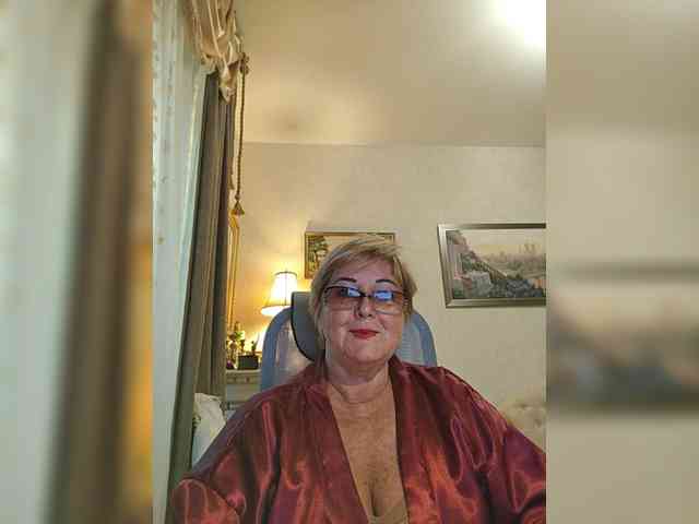 KarinkaSweet webcam