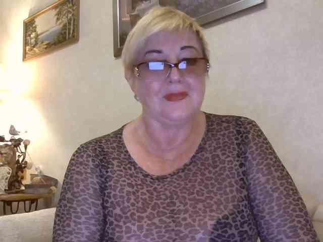 KarinkaSweet webcam