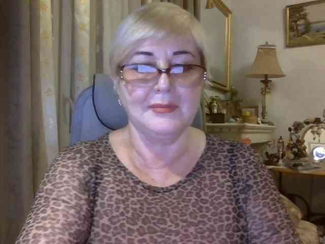 KarinkaSweet webcam