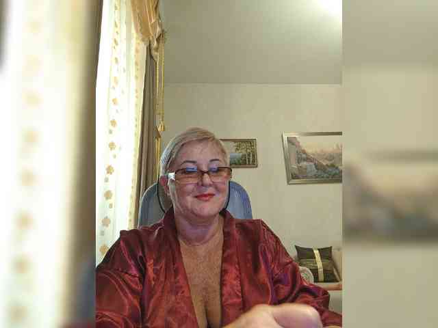 KarinkaSweet webcam
