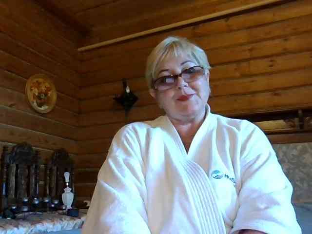 KarinkaSweet webcam