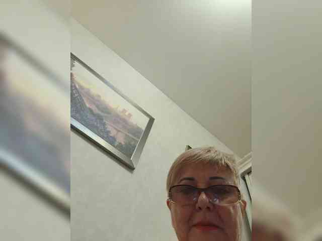 KarinkaSweet webcam