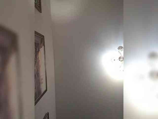 KarinkaSweet webcam