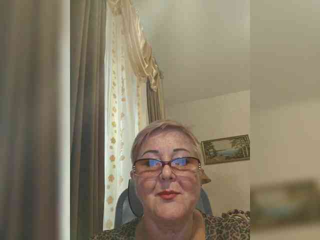KarinkaSweet webcam