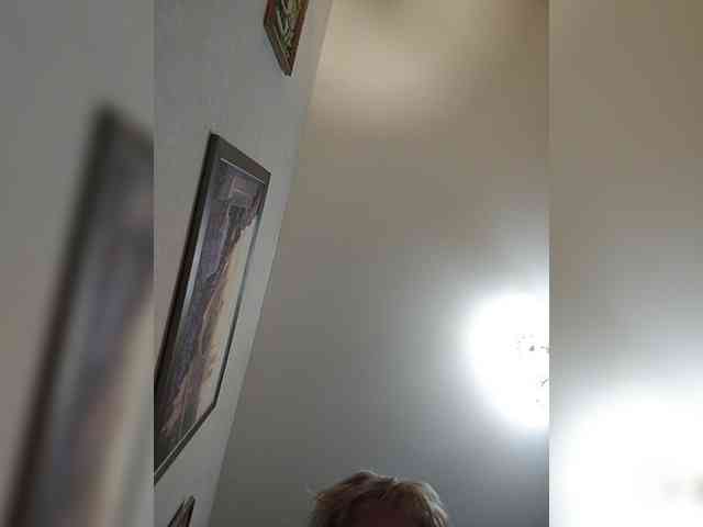 KarinkaSweet webcam