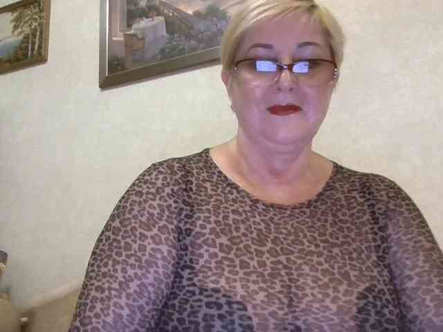 KarinkaSweet webcam