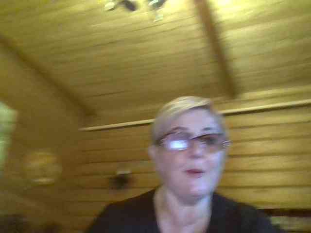 KarinkaSweet webcam