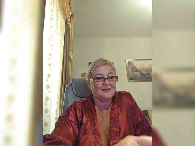 KarinkaSweet webcam