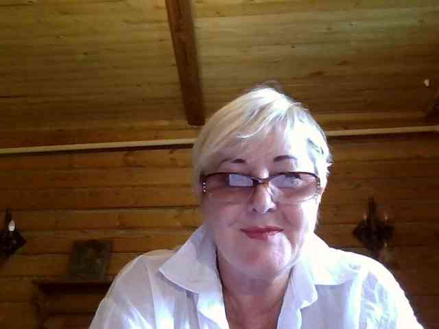 KarinkaSweet webcam