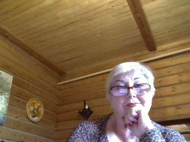 KarinkaSweet webcam