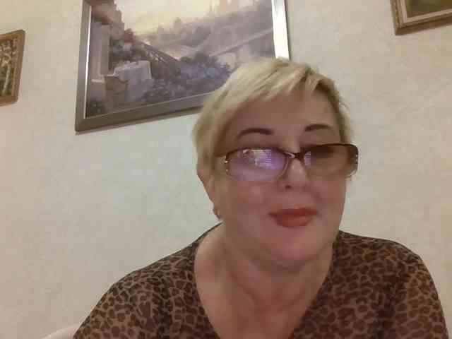 KarinkaSweet webcam