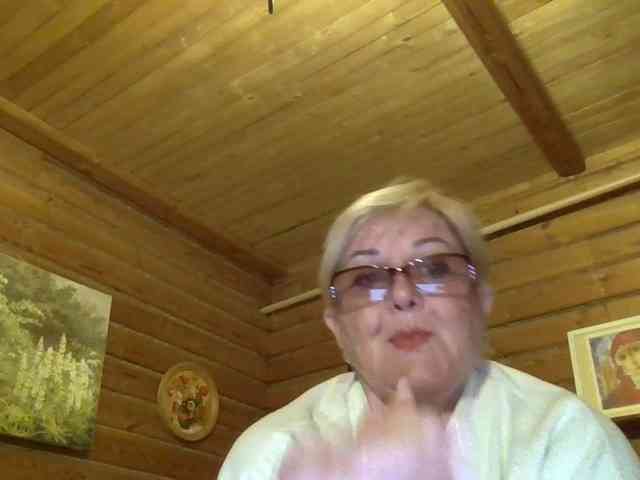 KarinkaSweet webcam