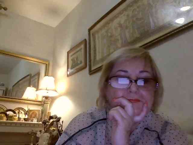 KarinkaSweet webcam