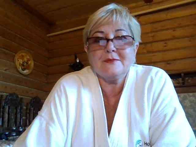 KarinkaSweet webcam