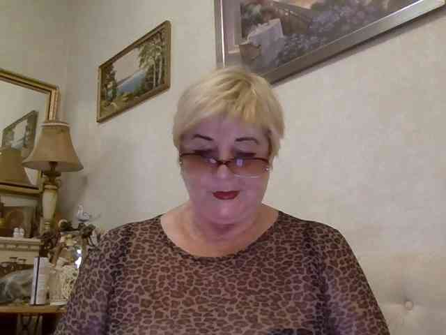 KarinkaSweet webcam