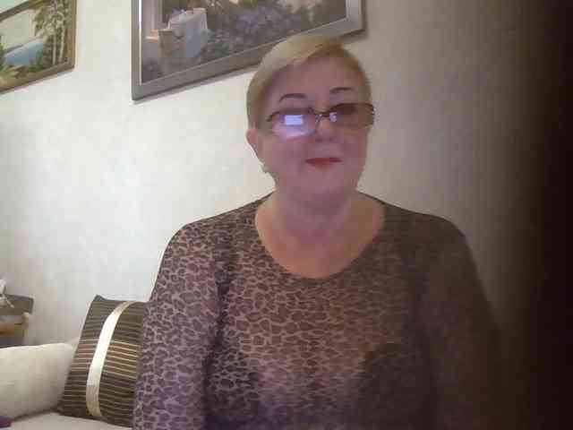 KarinkaSweet webcam