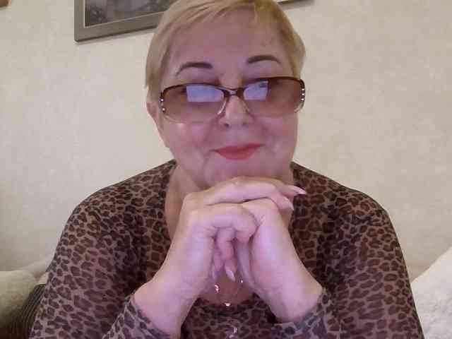 KarinkaSweet webcam