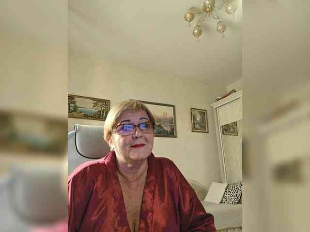 KarinkaSweet webcam