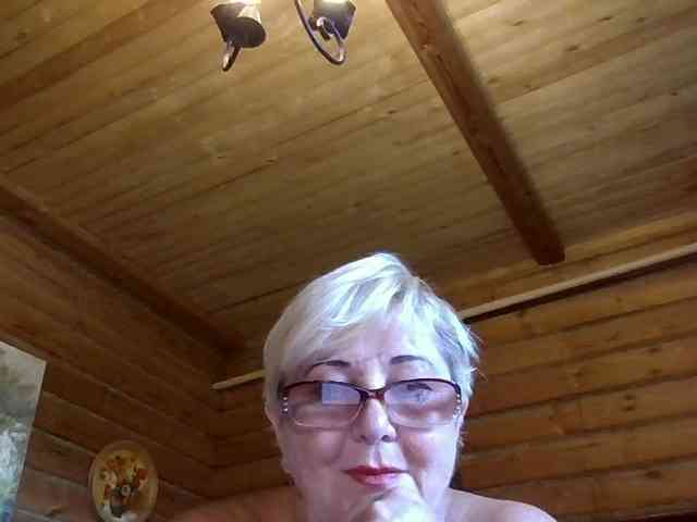 KarinkaSweet webcam