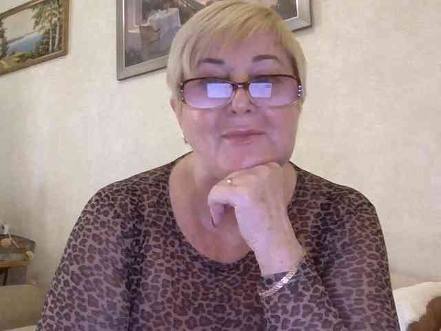 KarinkaSweet webcam