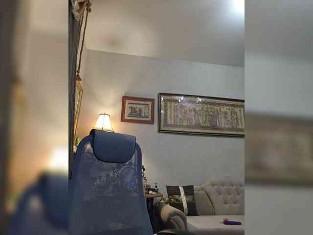 KarinkaSweet webcam