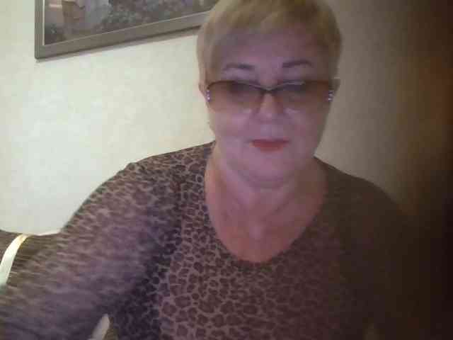 KarinkaSweet webcam