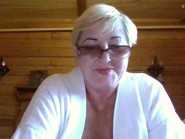 KarinkaSweet webcam