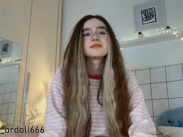BrokenDoll666