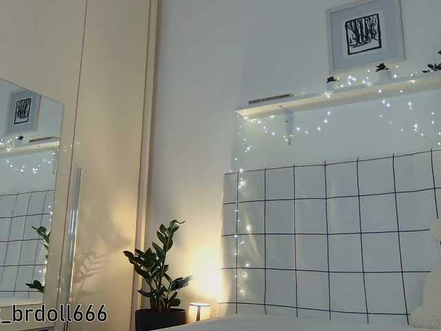 BrokenDoll666 live cam on BongaCams