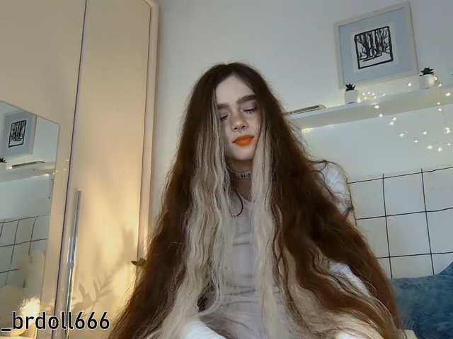 BrokenDoll666