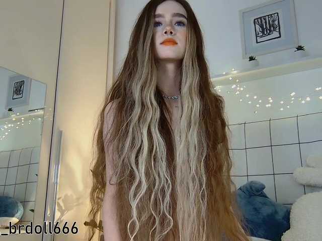 BrokenDoll666