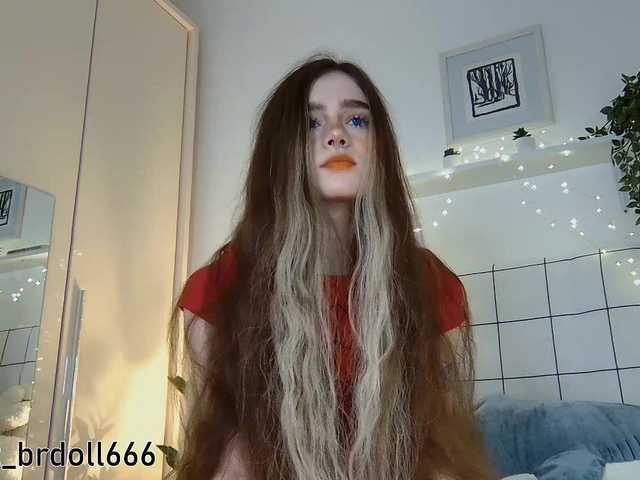 BrokenDoll666 live cam on BongaCams