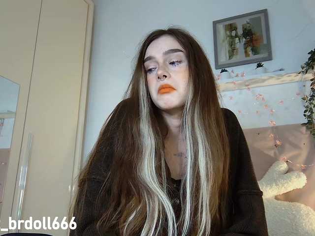 BrokenDoll666