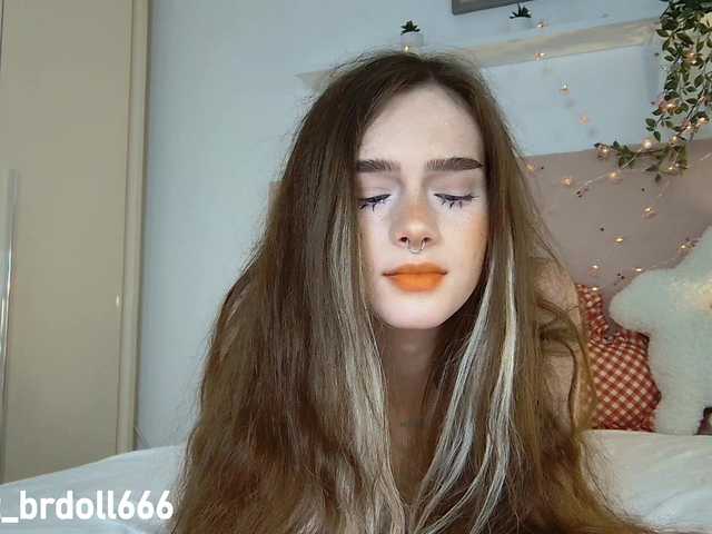 BrokenDoll666
