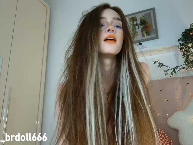 BrokenDoll666