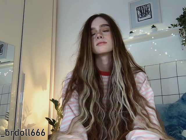 BrokenDoll666