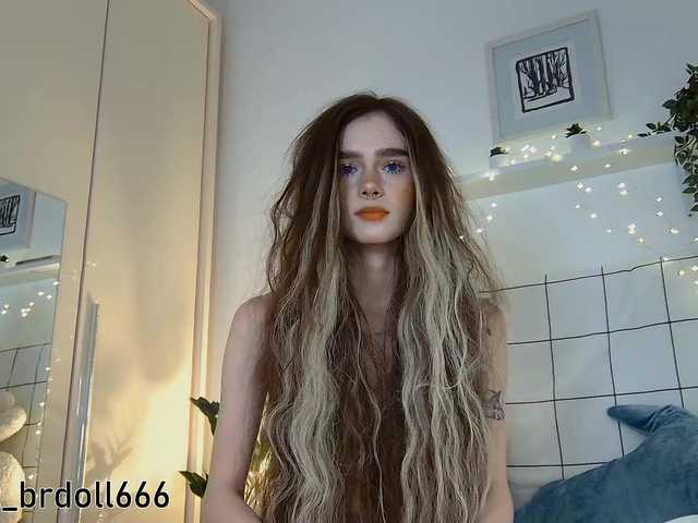 BrokenDoll666