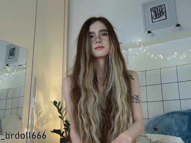 BrokenDoll666